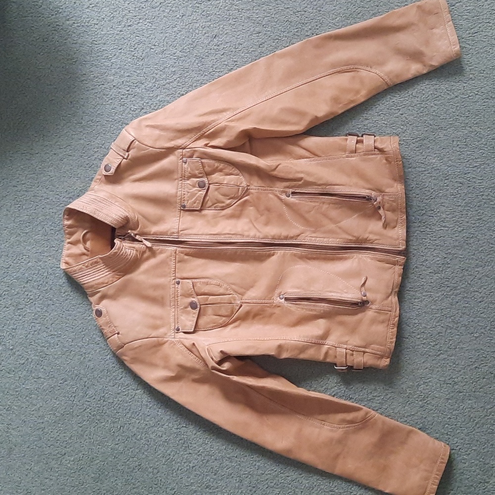 Y2k style, Danier Leather Jacket.